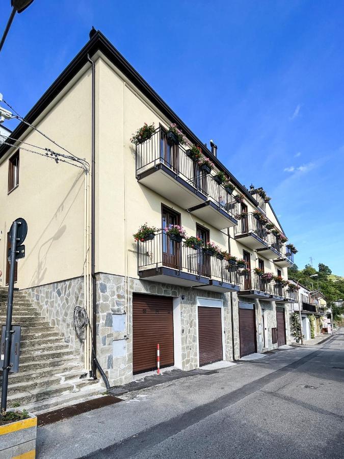 皮耶特拉佩尔托萨Santangelo21公寓 外观 照片